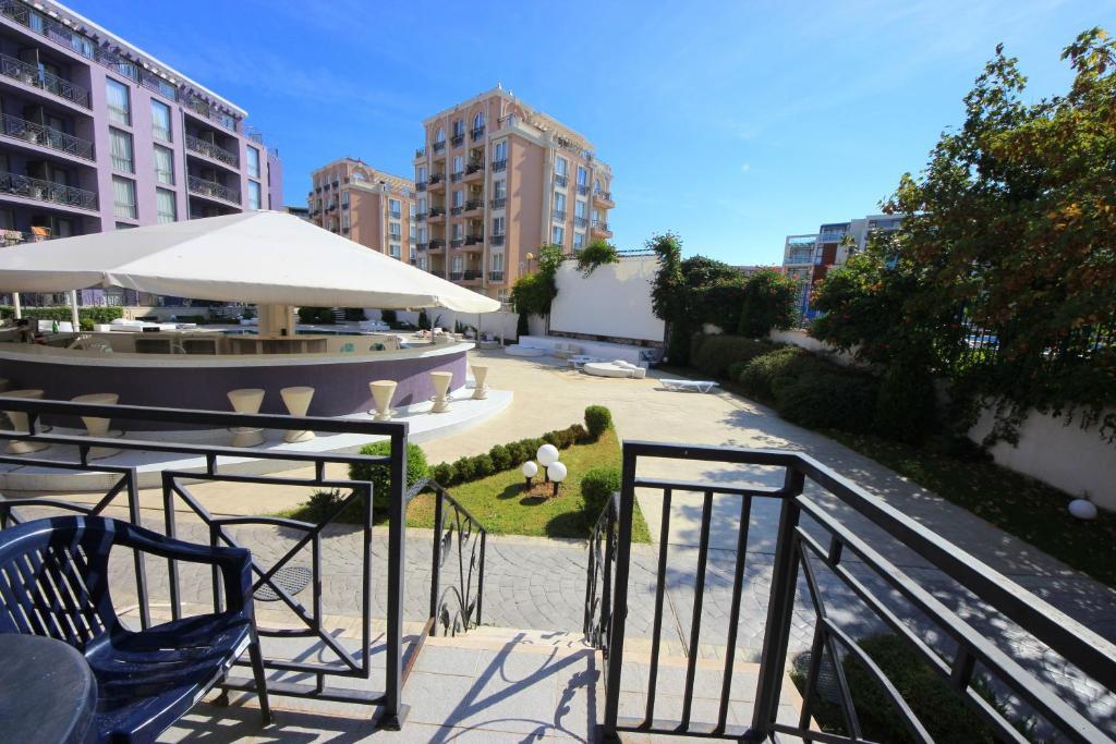 Menada Rainbow Apartments Slantchev Briag Extérieur photo